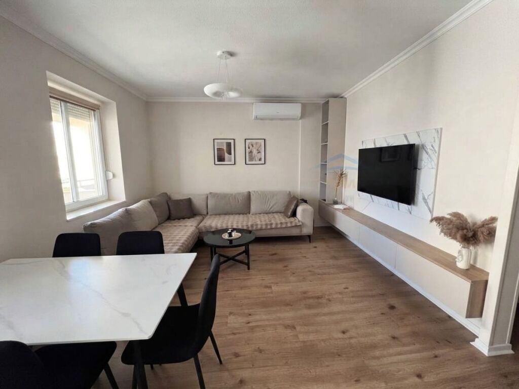 Qera , Apartament 2+1 , Rruga Dritan Hoxha , Tirane