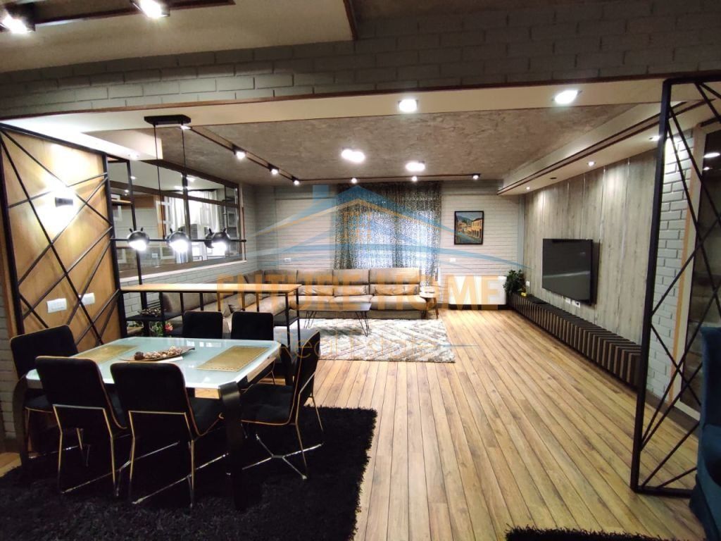 Shitet , Apartament 2+1, Myslym Shyri, Tiranë