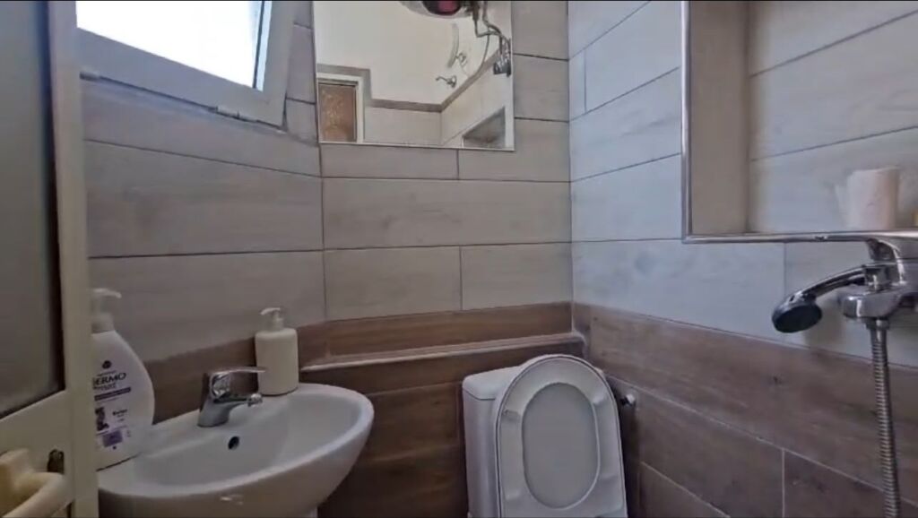 For rent 1+1, Gjon Mili street 400 thousand lek