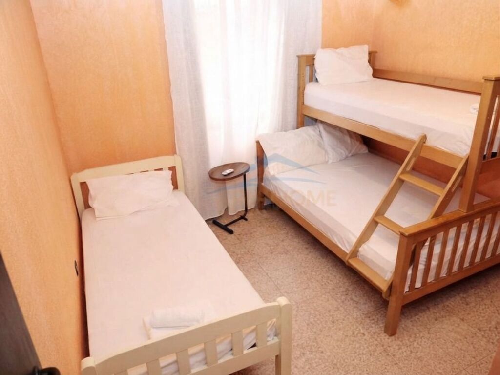 Qera , Apartament 2+1+Post Parkimi , Laprake , Tirane