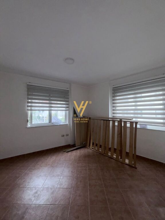 IN VENDITA APPARTAMENTO 4+1+2+2BLK A YZBERISHT 185.000 EURO