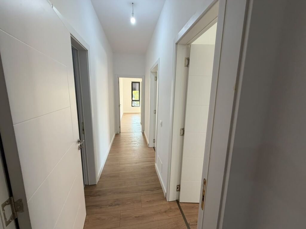 🏠 Jepet me qira apartament 3+1