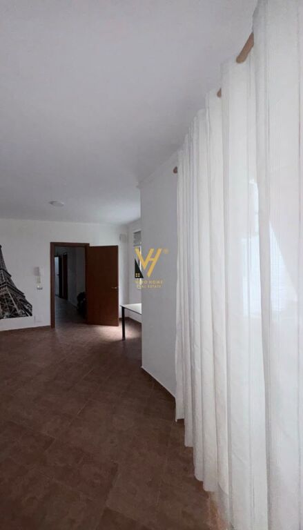 IN VENDITA APPARTAMENTO 4+1+2+2BLK A YZBERISHT 185.000 EURO