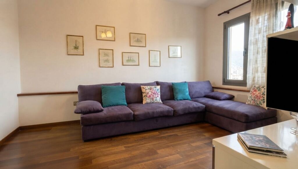 Qera , Apartament 2+1 , Pazari i Ri , Tirane