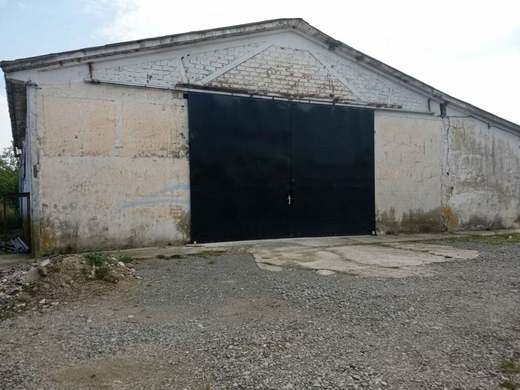 Shitet , Kapanon , Vaqarr , Tirane