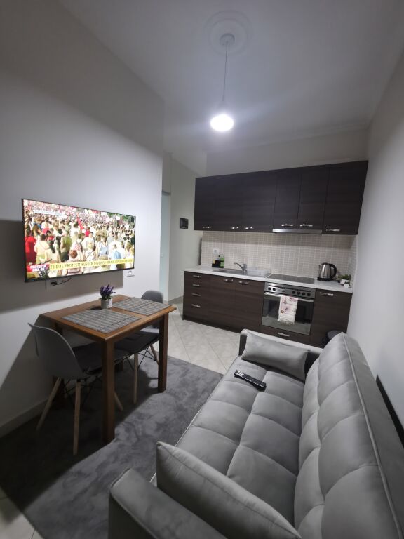 Apartament 1+1 prane Deliorgjit (per Studente)