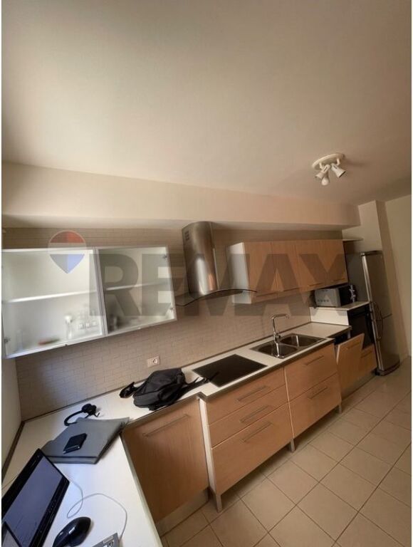 Apartament - Për Qira - Liceu Artistik, Tiranë