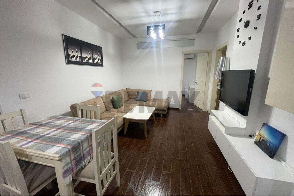 Jepet me qira apartament 2+1 në zonën e Freskut
