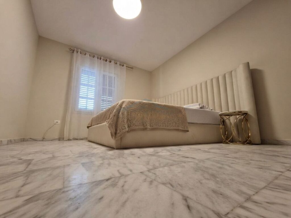Qera , Apartament 2+1+Post Parkimi , Rruga Dritan Hoxha , Tirane