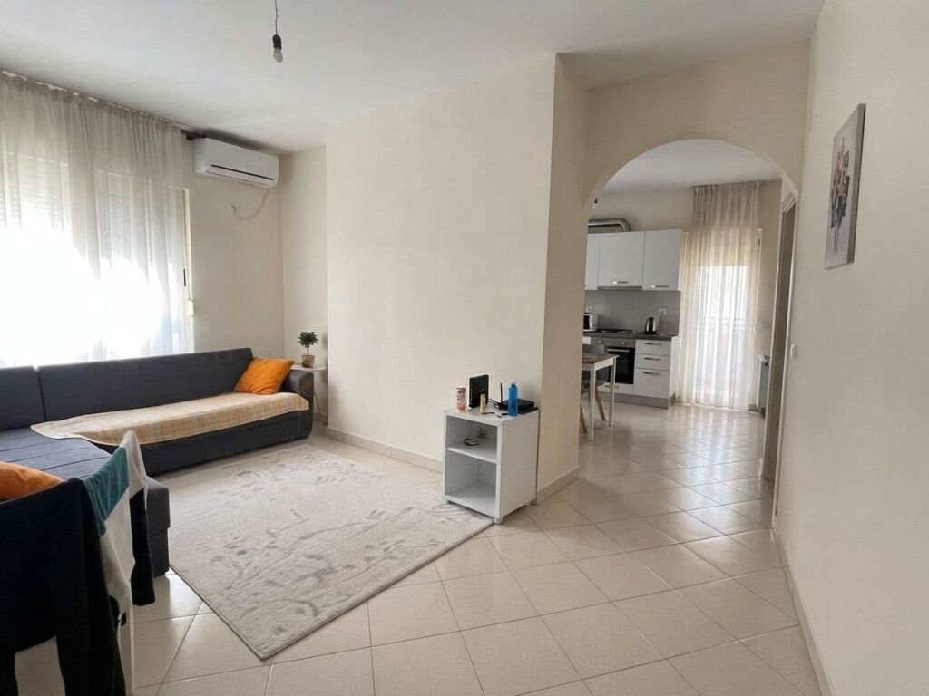 Affitto, Appartamento 2+1, Unaza e Re