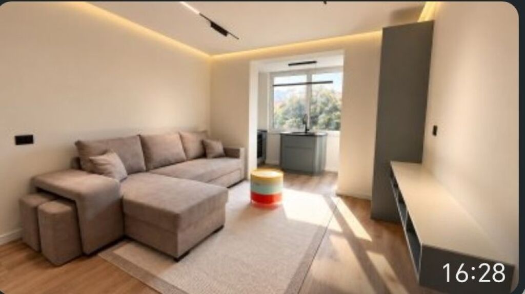 • Apartament 2+1+2 në shitje te Rruga Muhamet Gjollesha