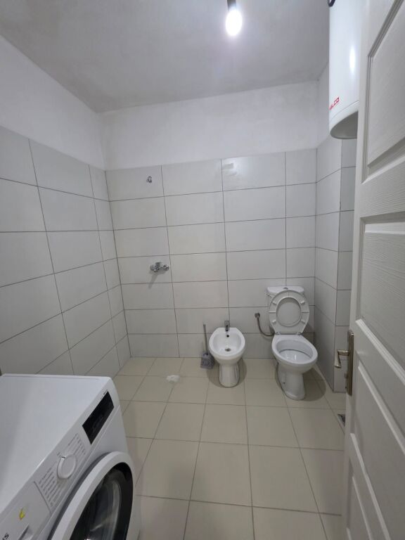 Affitto | Apartament 2 + 1 | Rruga 5 Maji | 550 €/mese