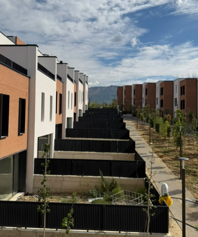 Duplex apartment 3+1+2+2 with Storage+Yard for sale at Piccadilly Residence, TEG, Lunder   