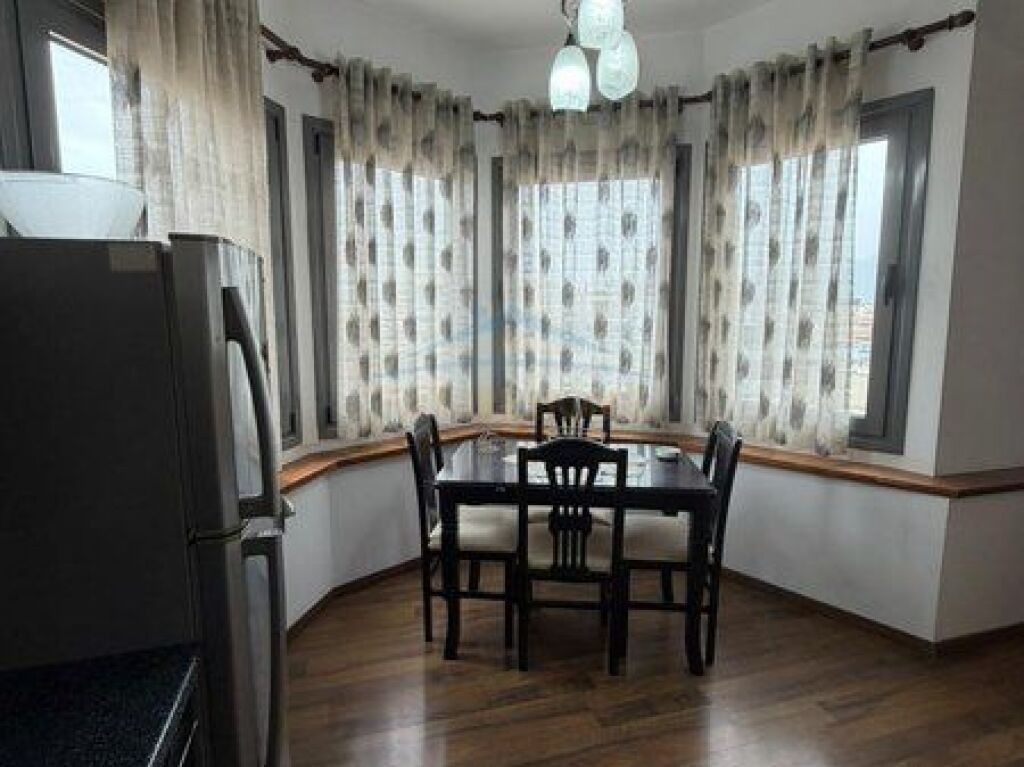 Qera , Apartament 2+1 , Pazari i Ri , Tirane