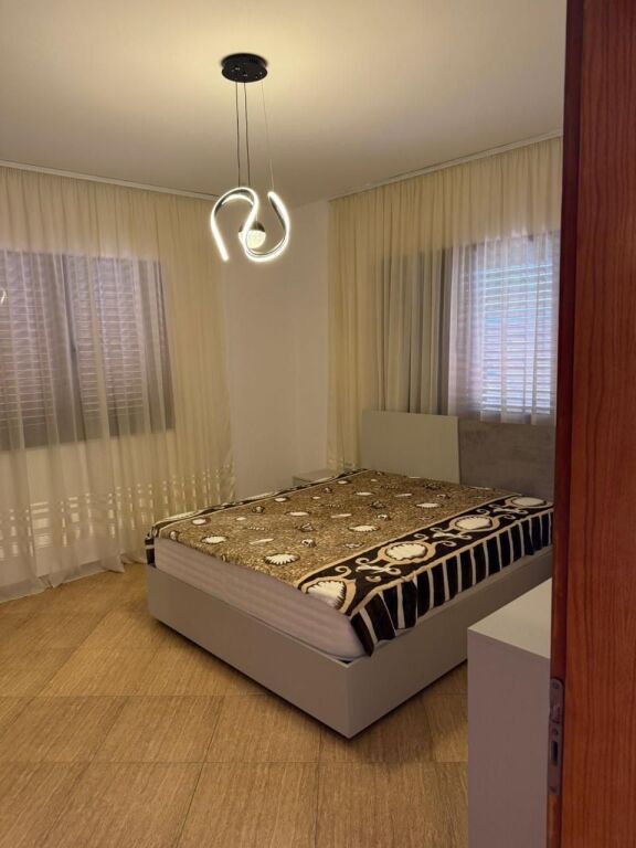 Villa floor 3+1 for rent 4th floor at 5 Maji!
