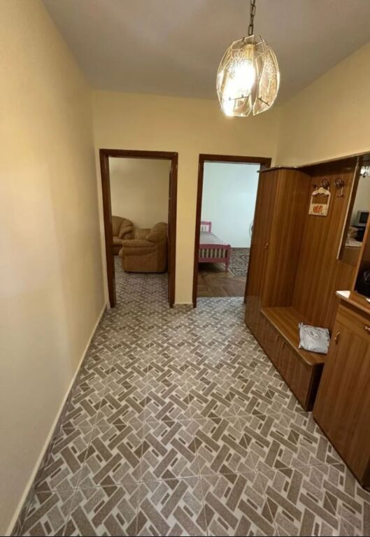 Jepet me qera apartamenti 2+1