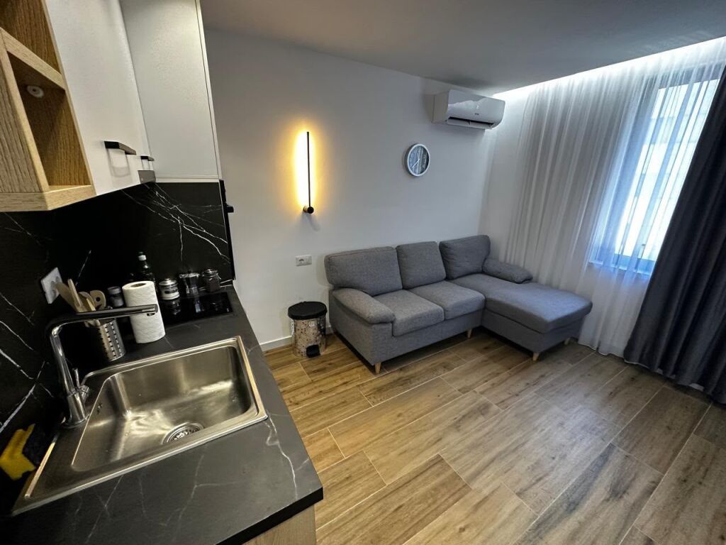 Apartment 1+1 for rent Pazari Ri !