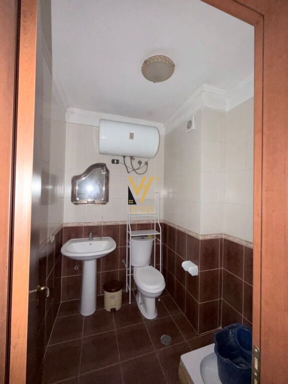 IN VENDITA APPARTAMENTO 4+1+2+2BLK A YZBERISHT 185.000 EURO