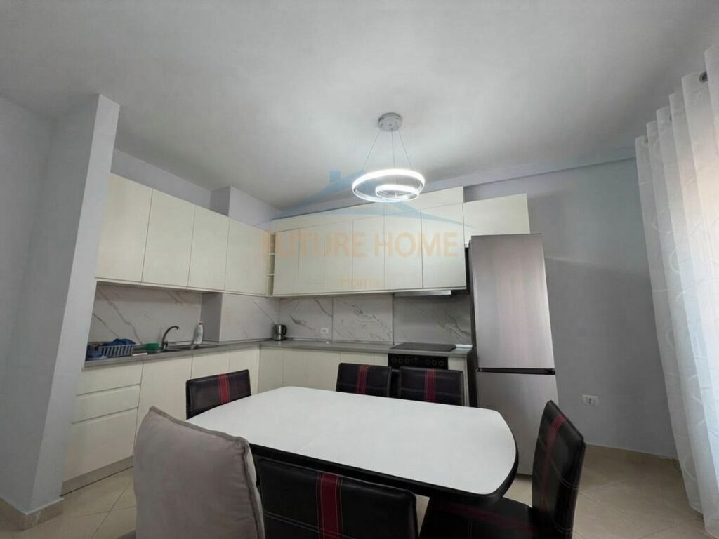 Rent, Apartment 2+1+2, Center, Tirana