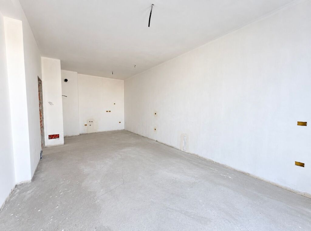 Shitet apartament 1+1 Arlis Square 21