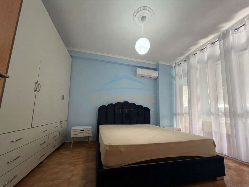 Affitto , Appartamento 2+1 , Via delle Barricate , Tirana