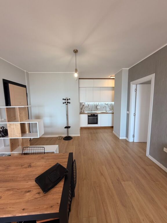 AFFITTASI APPARTAMENTO 2+1+3 BALCONI VILA E ZOGUT, DURRES