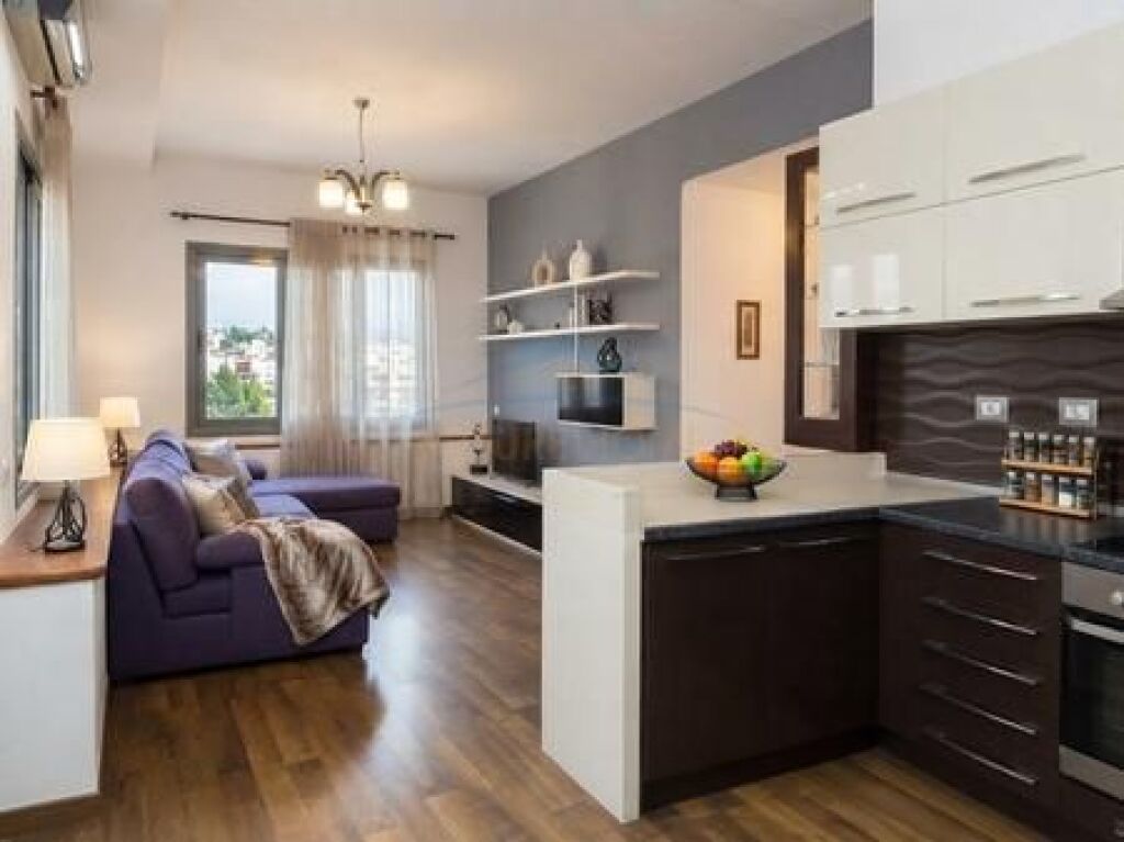 Qera , Apartament 2+1 , Pazari i Ri , Tirane
