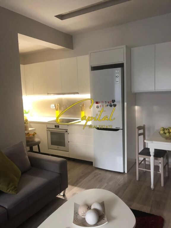 APARTAMENT ME QIRA 2+1 STADIUMI DIANAMO 900 EURO