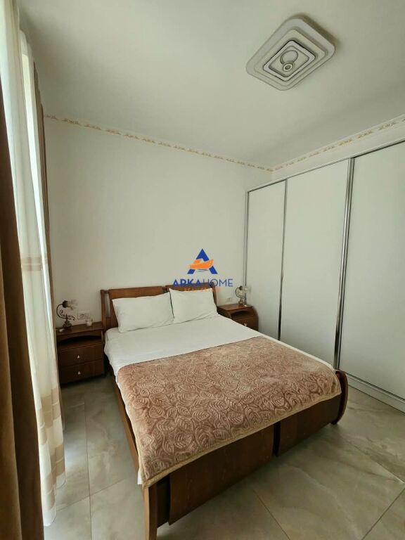 AFFITTASI APPARTAMENTO 2+1+BALCONE "5 MAGGIO" 800 EURO