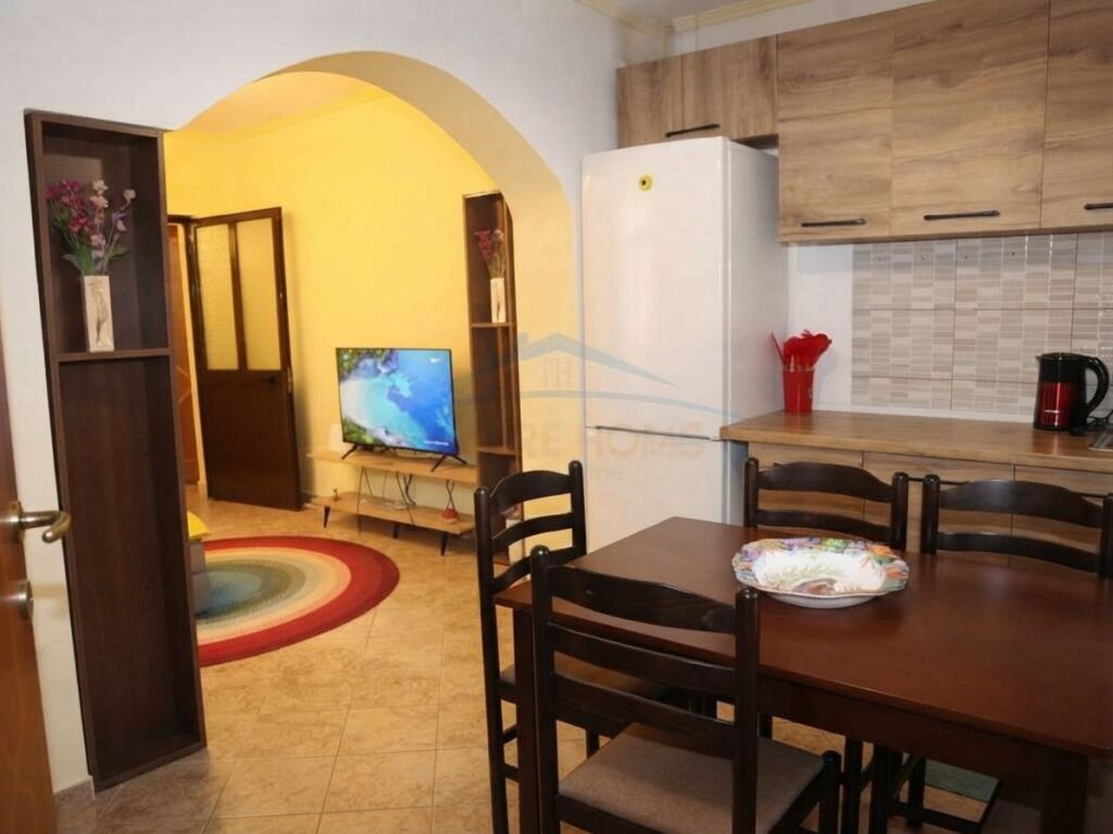 Qera , Apartament 2+1+Post Parkimi , Laprake , Tirane