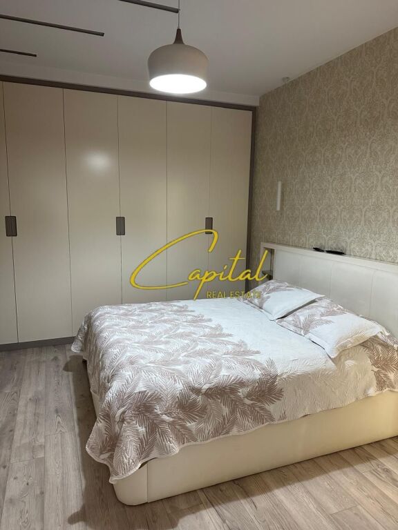 APARTAMENT ME QIRA 2+1 STADIUMI DIANAMO 900 EURO