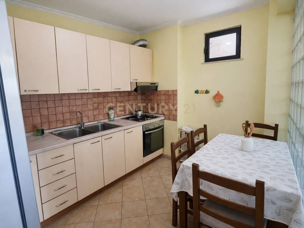 APARTMENT 3+1+ PARKING SPACE FOR RENT IN THE CENTER OF DURRES WITH PANORAMIC VIEW OF THE SEA AND THE PORT !