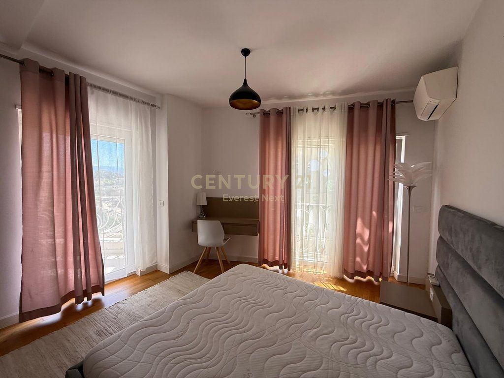 Ofrojme per Shitje Apartament 3+1+2  Kodra Diellit 2 !