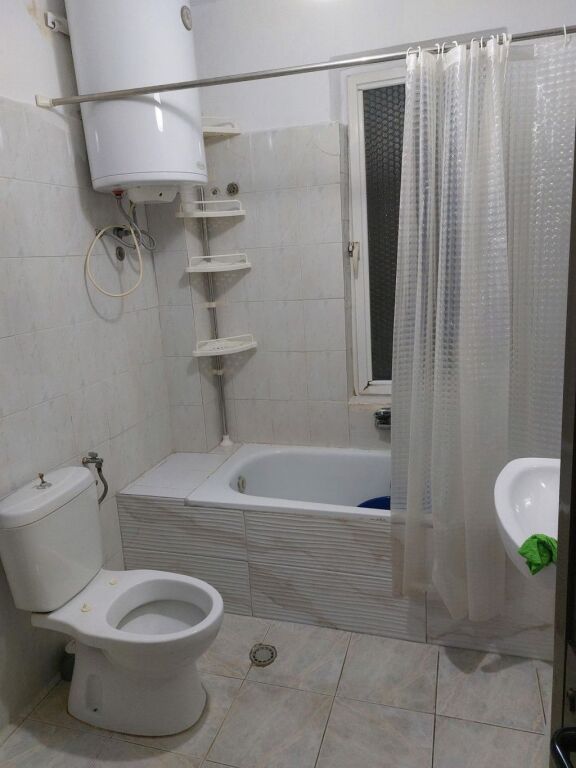 APARTAMENT 1+1 NE SHITJE NE KINOSTUDIO