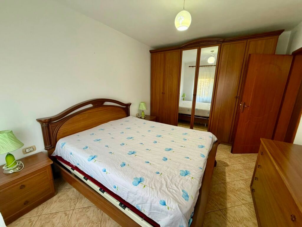 Apartment 1+1 for rent, Shkozes roundabout