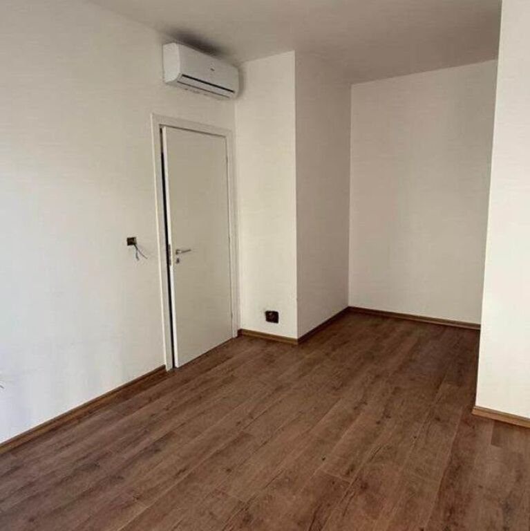 🏢 UFFICIO IN AFFITTO 1+1 – ZOGU I ZI