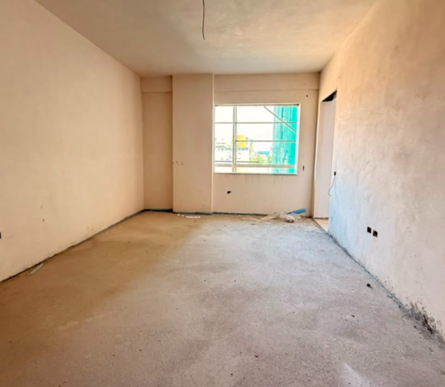 Appartamento 1+1 in vendita in Via Egnatia, Via Don Bosko, Lapraka.