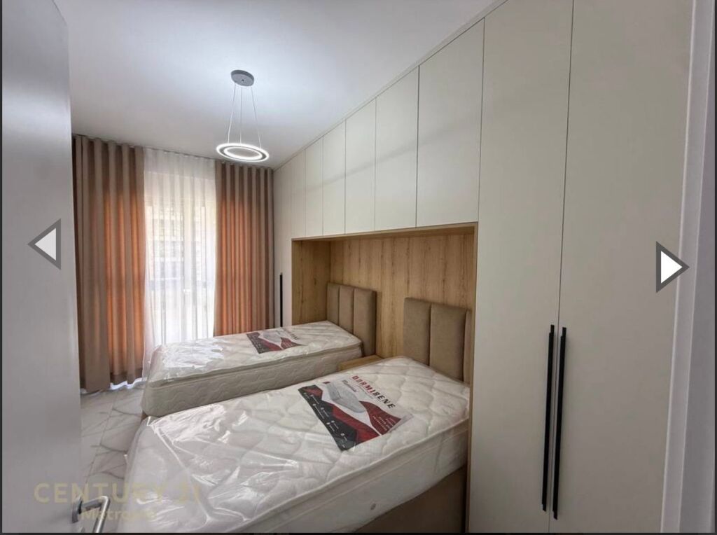 2+1, at 88 Laprake, 700 thousand lek