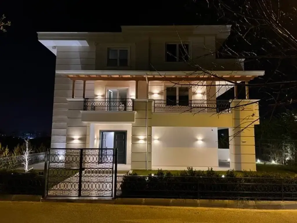 Shitje | Vilë 9 + 1 | TEG – Tirana East Gate | 1800000 €