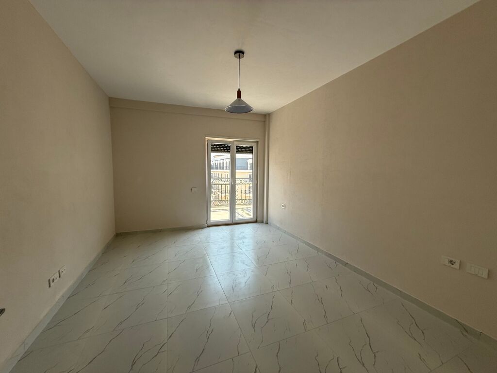 Për Qira- Apartament 2+1+2- Residenca Porta Tirana e Re
