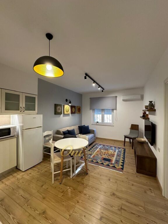 RRUGA E ELBASANIT APARTAMENT PER QERA 1+1