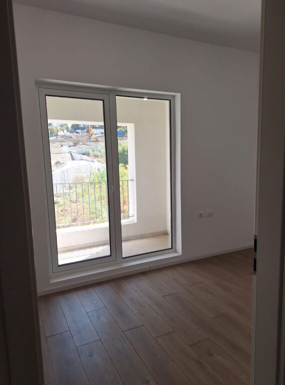 Tirane, for sale by Owner, no commission 2+1 apartment 5th Floor, 75 m² 129,000 € (Kaimi Complex, ALI DEMI)