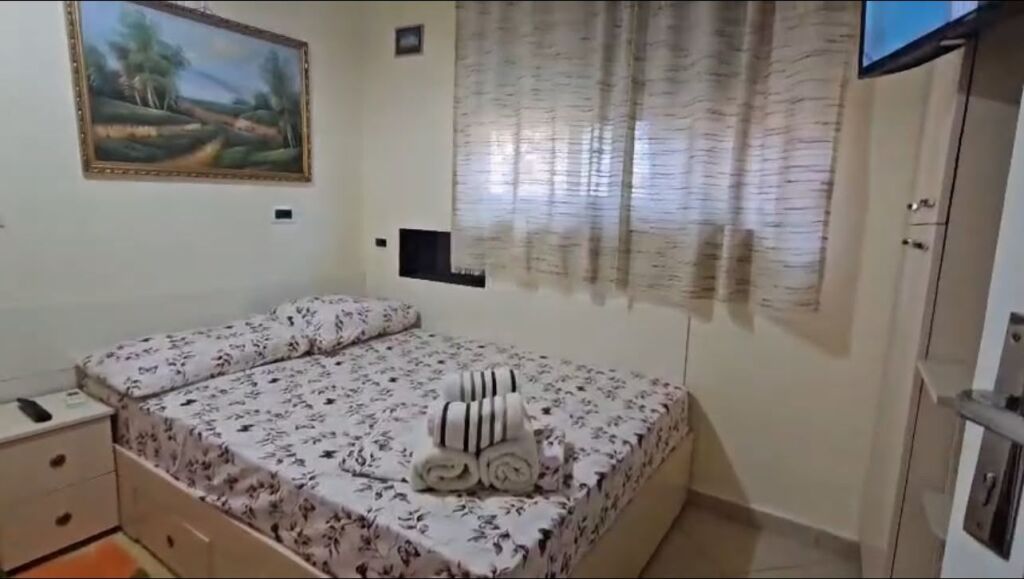 For rent 1+1, Gjon Mili street 400 thousand lek