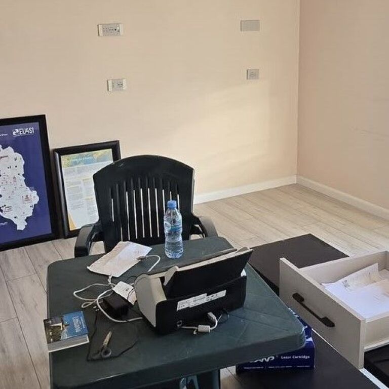 🏢 JEPET ME QIRA AMBIENT ZYRE – QENDËR