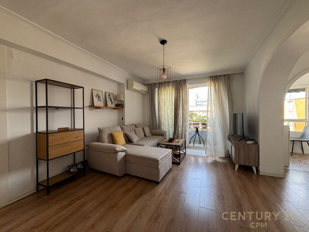 Apartment 1+1 For Rent At 9-storey!
