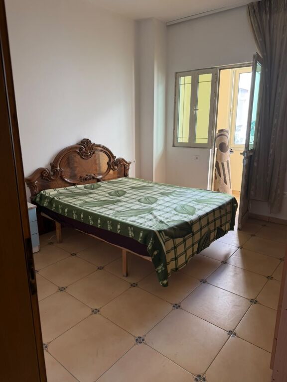Affitto | Apartament 2 + 1 | Rruga 5 Maji | 450 €/mese