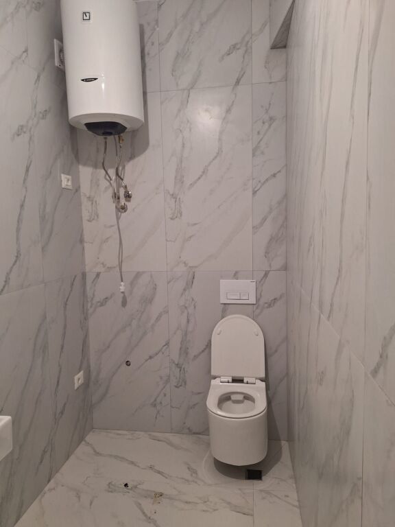 Tirane, for sale by Owner, no commission 2+1 apartment 5th Floor, 75 m² 129,000 € (Kaimi Complex, ALI DEMI)