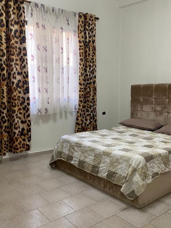 Appartamento 1+1  In affitto a 21 Dhjetori  📍Via Frosina Plaku vicino Hotel Mondial