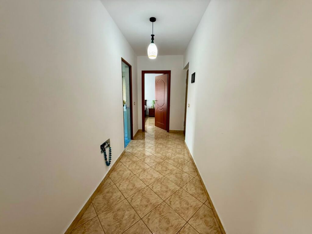 Apartment 1+1 for rent, Shkozes roundabout