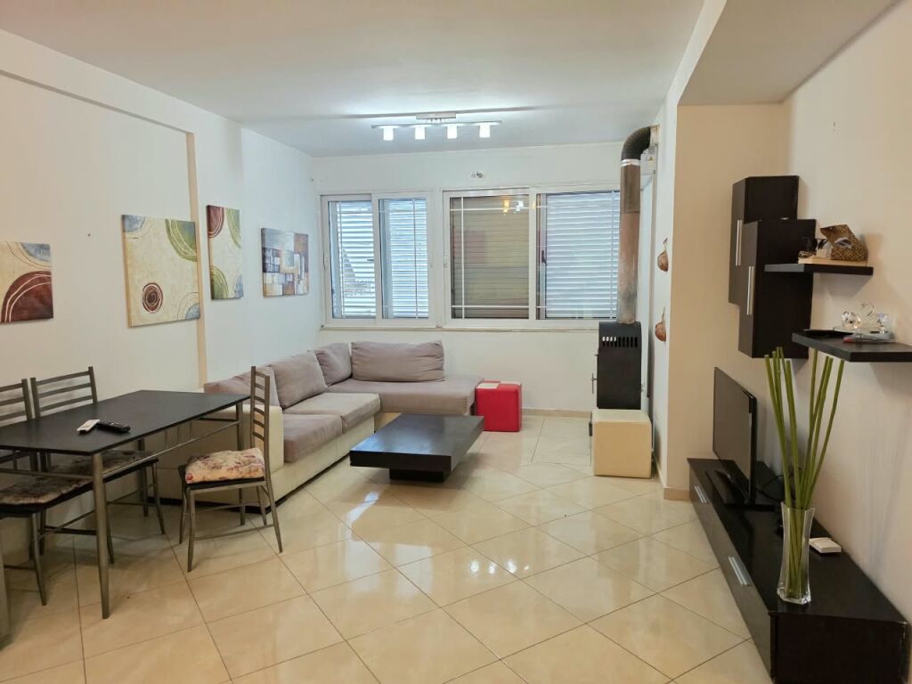 📣 QERA 🏡 Apartament 2+1  📍Pranë Grand Gallery, Yzberisht